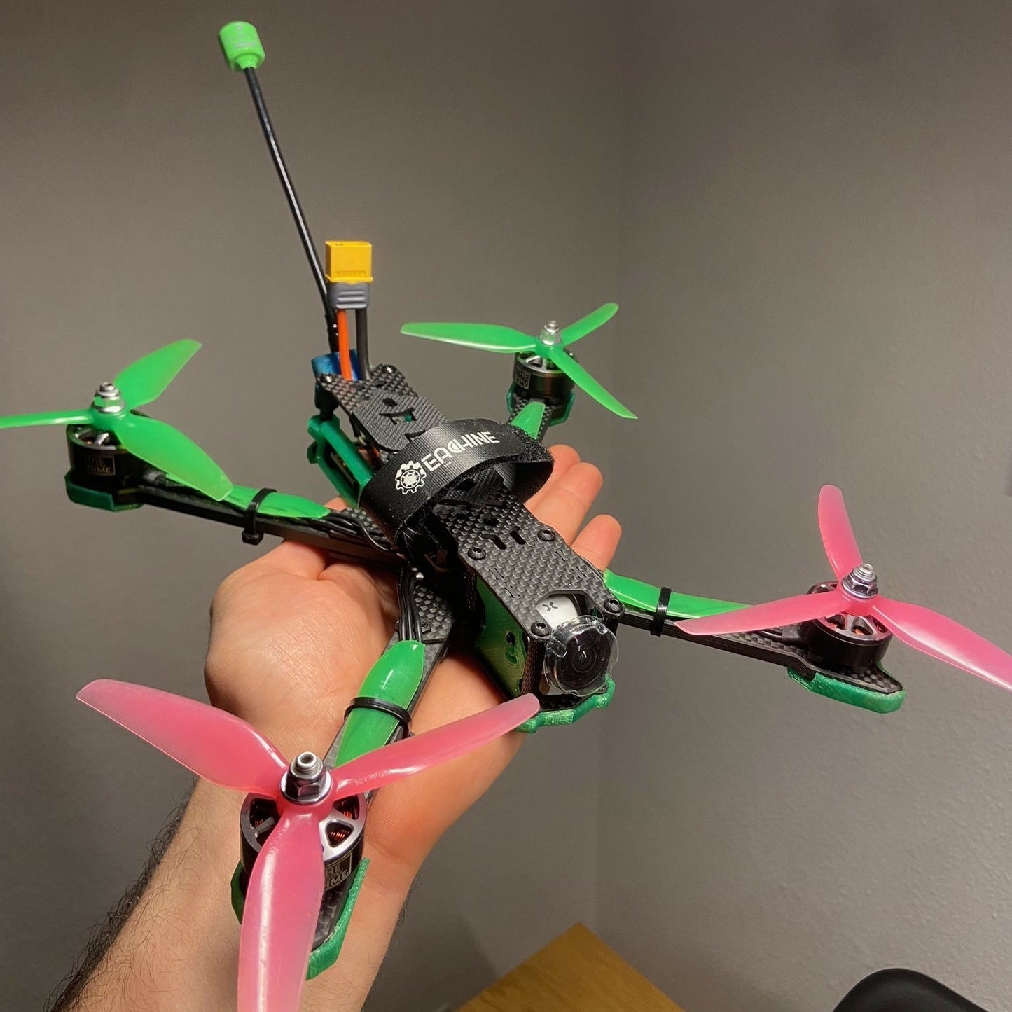 Vandtæt 6-7" drone